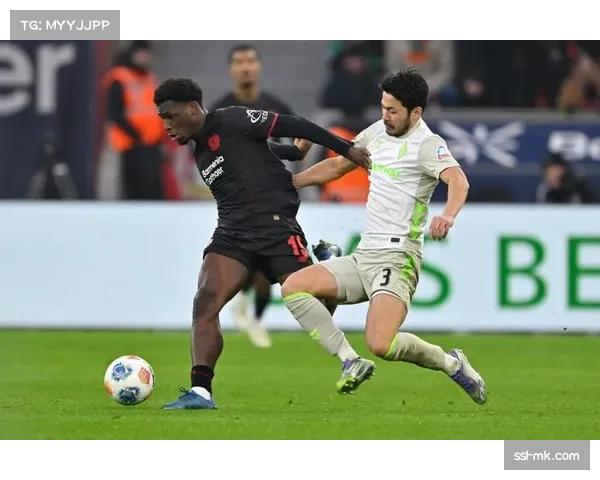 勒沃库森波库边路突破制造威胁 内切射门选择有待提高